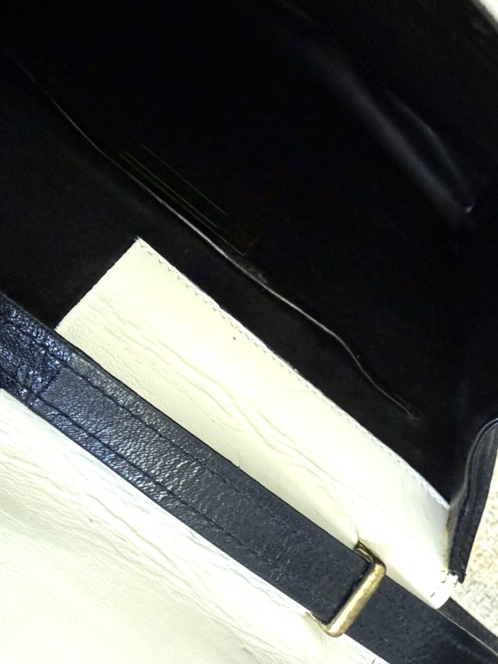 Bruno Magli crossbody bag Vintage women's white/black leather made in Italy - Picture 5 of 9